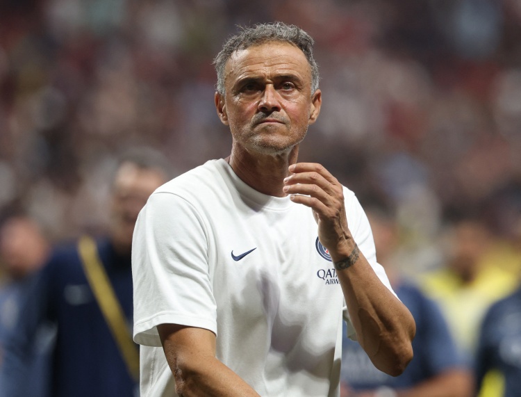 世界杯官方直播-恩里克谈引入橙牌：不断发展很重要，我对探索不同事物持开放态度